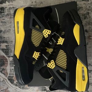 Jordan Thunder 4s